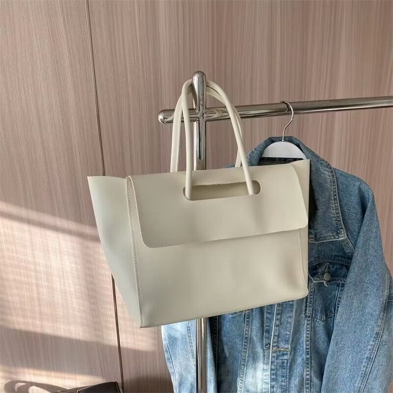 LUXURY HAND BAGS