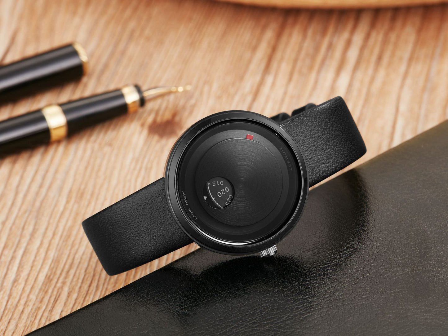  Couple Men's And Women's Wrist Watch